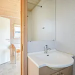 度假居 4 Star In *