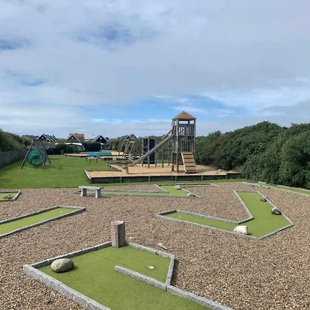 Ferienhaus 4 Star In *