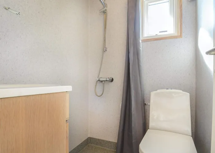 4 Star In * Thyborøn