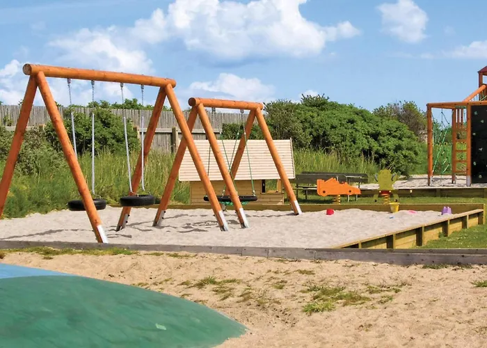 4 Star In * Thyborøn